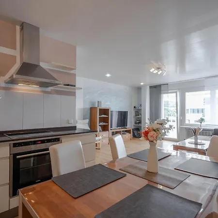 Penthouse Schlossbuehl Апартаменты Ульдинген-Мюльхофен